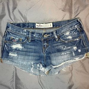 Hollister low rise denim shorts